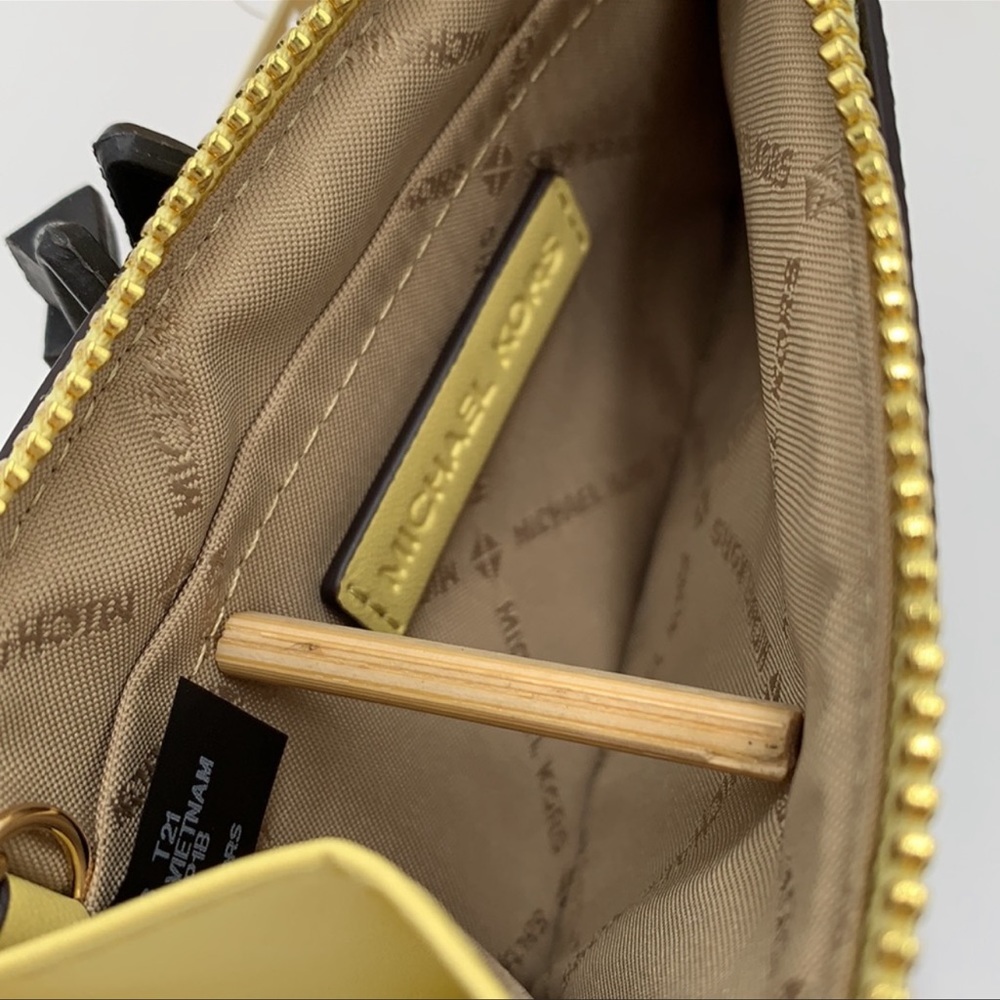 MICHAEL KORS SMALL TOP ZIP COINPOUCH W ID BUTTERCUP - Picture 10 of 14
